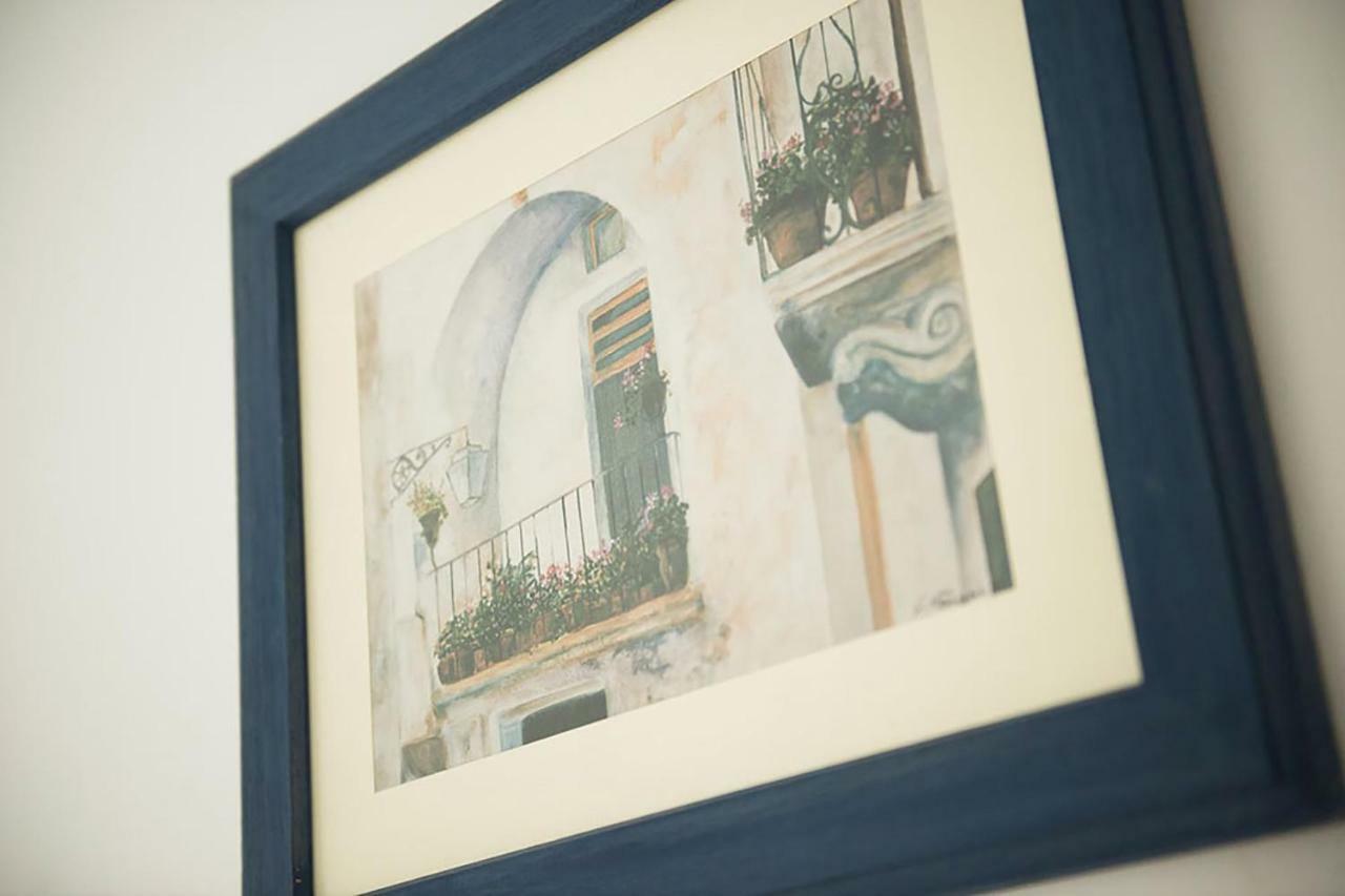 Dimora Cappuccini Guest House Cisternino Exterior photo